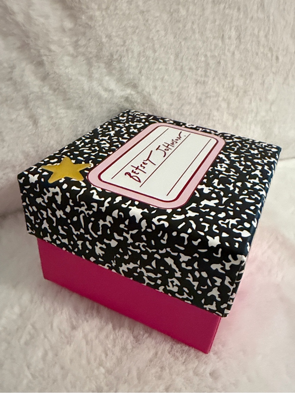 NEW! Betsey Johnson Pink Enamel Pencil Ring - Picture 2 of 4